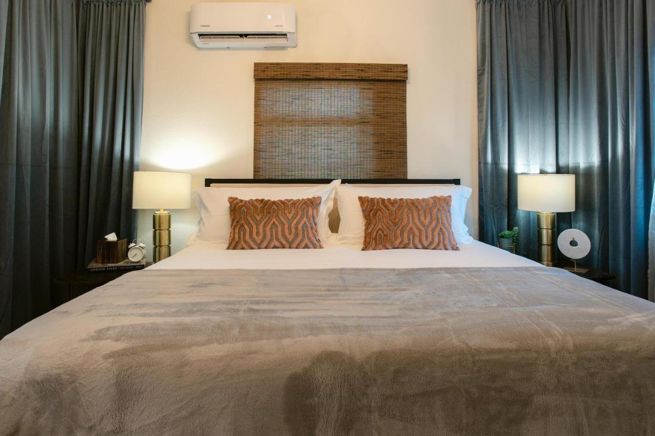 Oakdale Suites - Master Property เมดฟอร์ด ภายนอก รูปภาพ