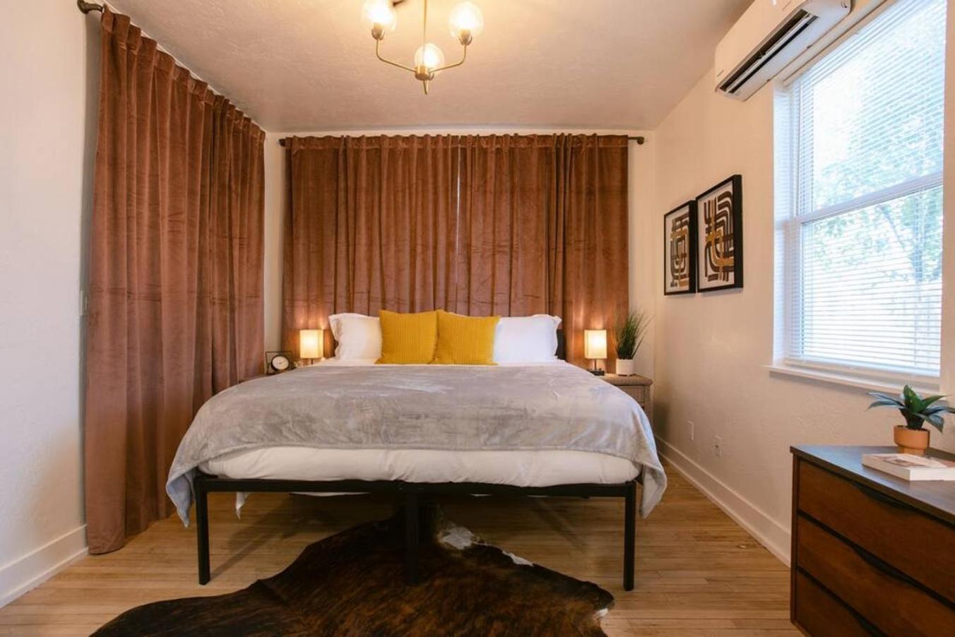 Oakdale Suites - Master Property เมดฟอร์ด ภายนอก รูปภาพ