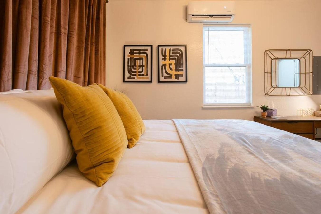 Oakdale Suites - Master Property เมดฟอร์ด ภายนอก รูปภาพ