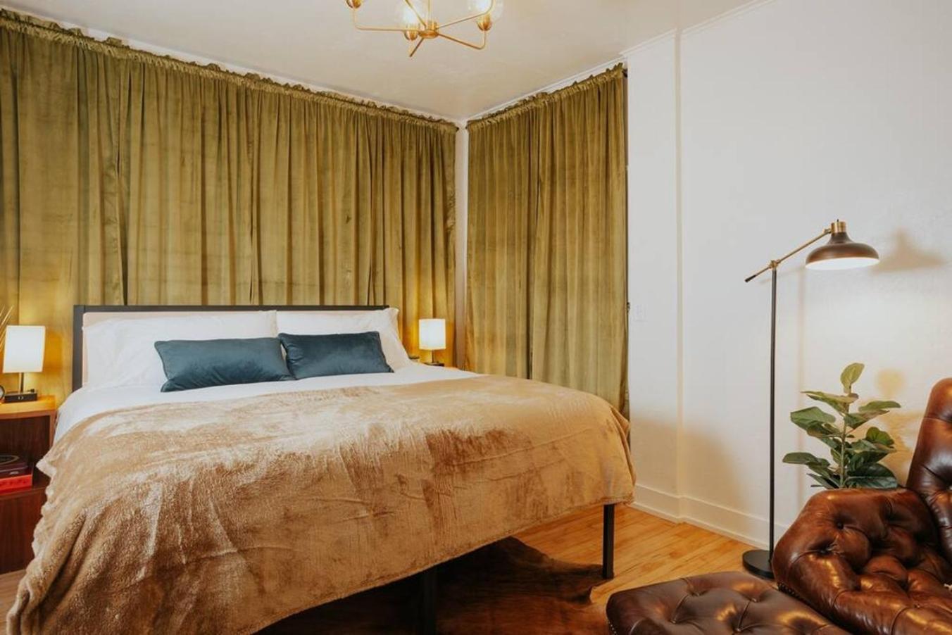 Oakdale Suites - Master Property เมดฟอร์ด ภายนอก รูปภาพ